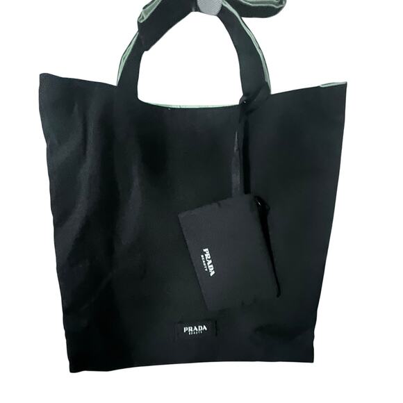 NWT Prada Beauty GWP reversible tote and wallet, Black and TealThis - Picture 1 of 6